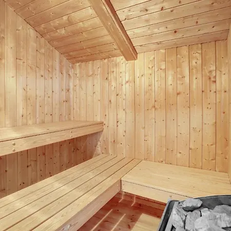 Smukt Hjem I Hvide Sande Med Sauna
