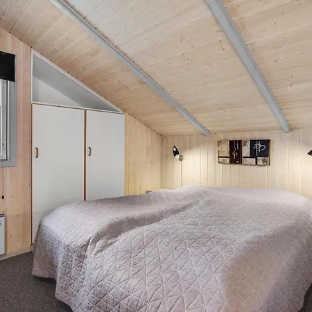 Feriehus Smukt Hjem I Hvide Sande Med Sauna