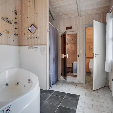 Smukt Hjem I Hvide Sande Med Sauna Feriehus *